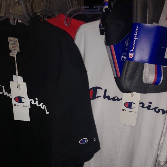 black/white Champion shirt - Picture 1 of 3